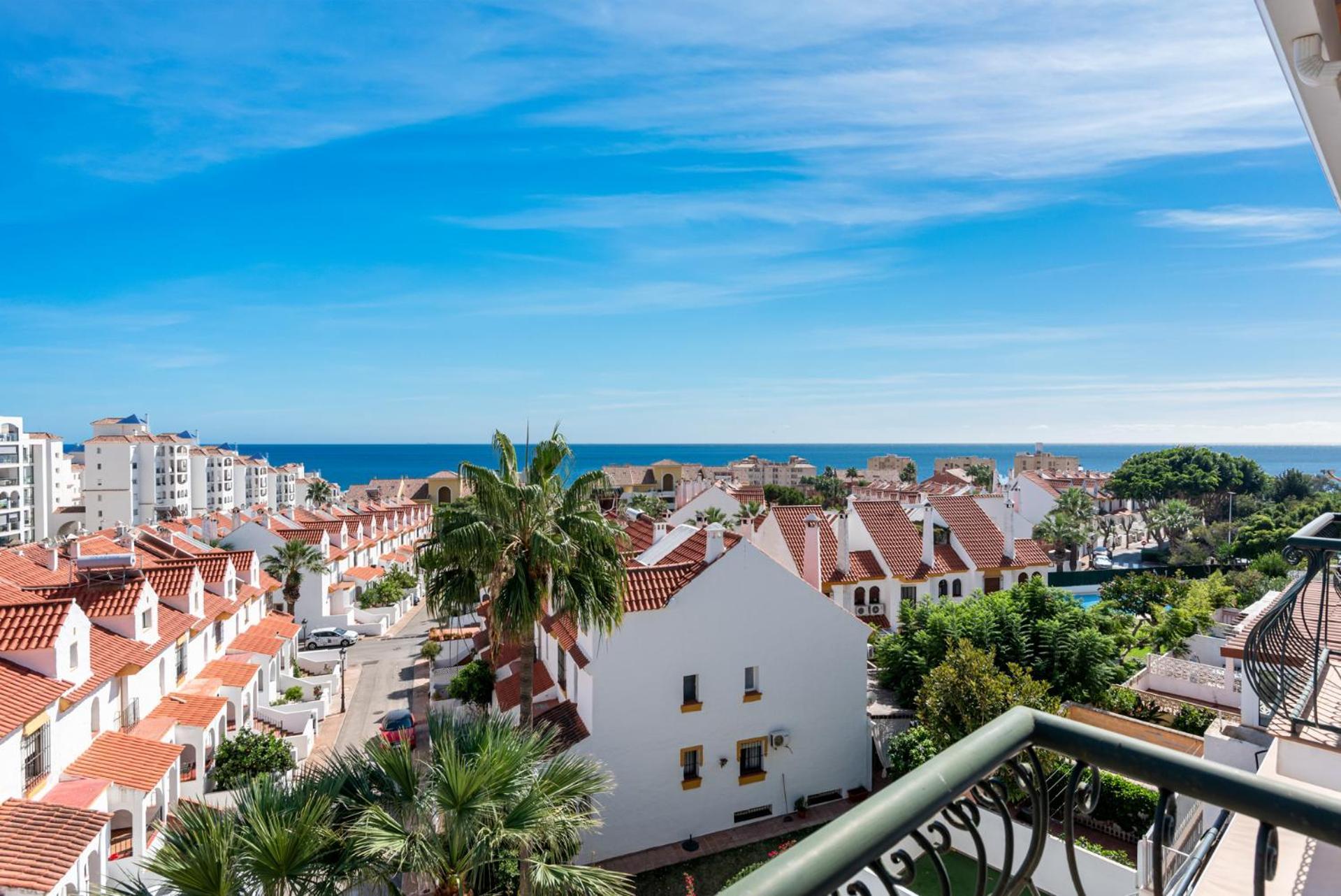 Lovely Penthouse Near Estepona Marina By Costarentals - Ref M15 المظهر الخارجي الصورة