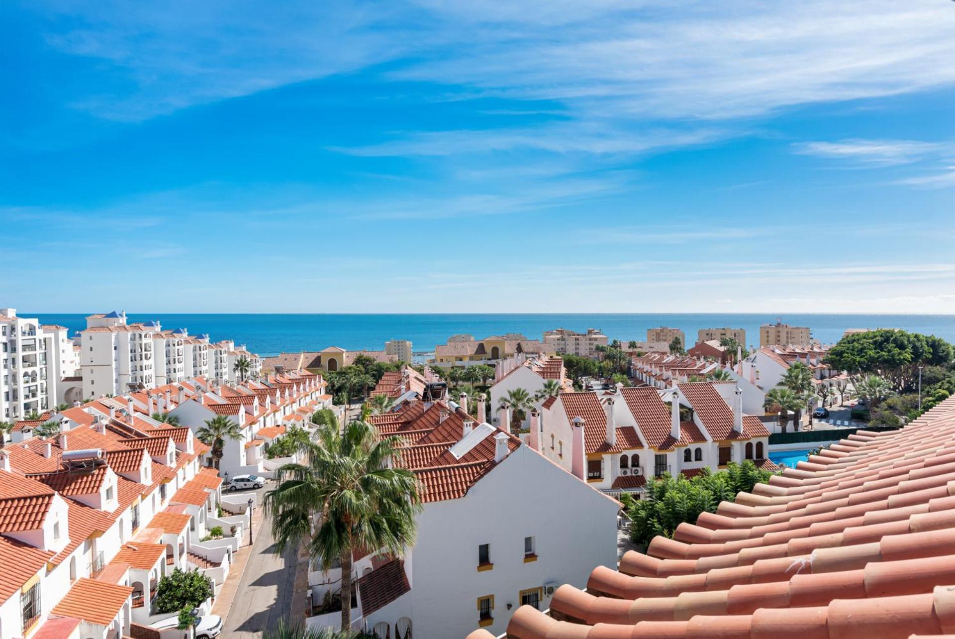 Lovely Penthouse Near Estepona Marina By Costarentals - Ref M15 المظهر الخارجي الصورة