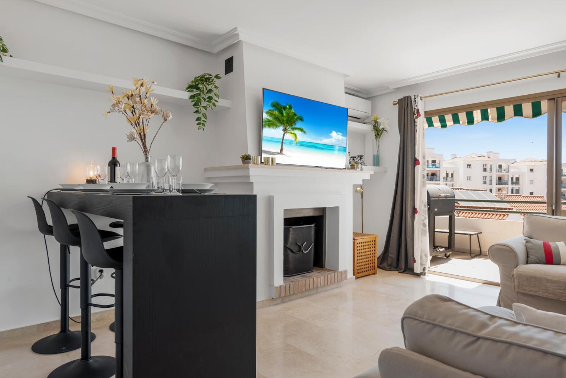 Lovely Penthouse Near Estepona Marina By Costarentals - Ref M15 المظهر الخارجي الصورة